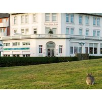Just Relax - 7 Tage zum Klönen nach Borkum Inselhotel Rote Erde, Niedersachsen inkl. Frühstück Aktuelle Nordseereisen online kaufen Just Relax - 7 Tage zum Klönen nach Borkum Inselhotel Rote Erde, Niedersachsen inkl. Frühstück Aktuelle Nordseereisen online kaufen